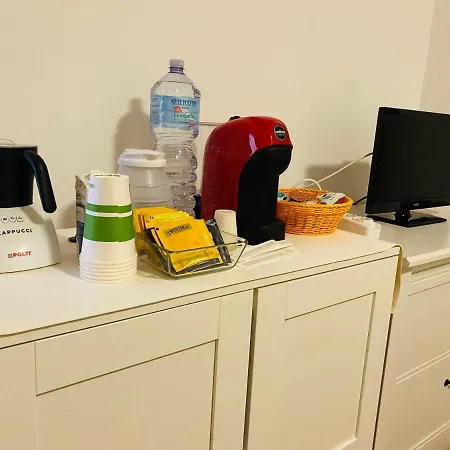 Monolocale In Zona Alojamento de Acomodação e Pequeno-almoço 3*