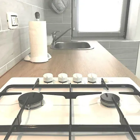 Alojamento de Acomodação e Pequeno-almoço Monolocale In Zona